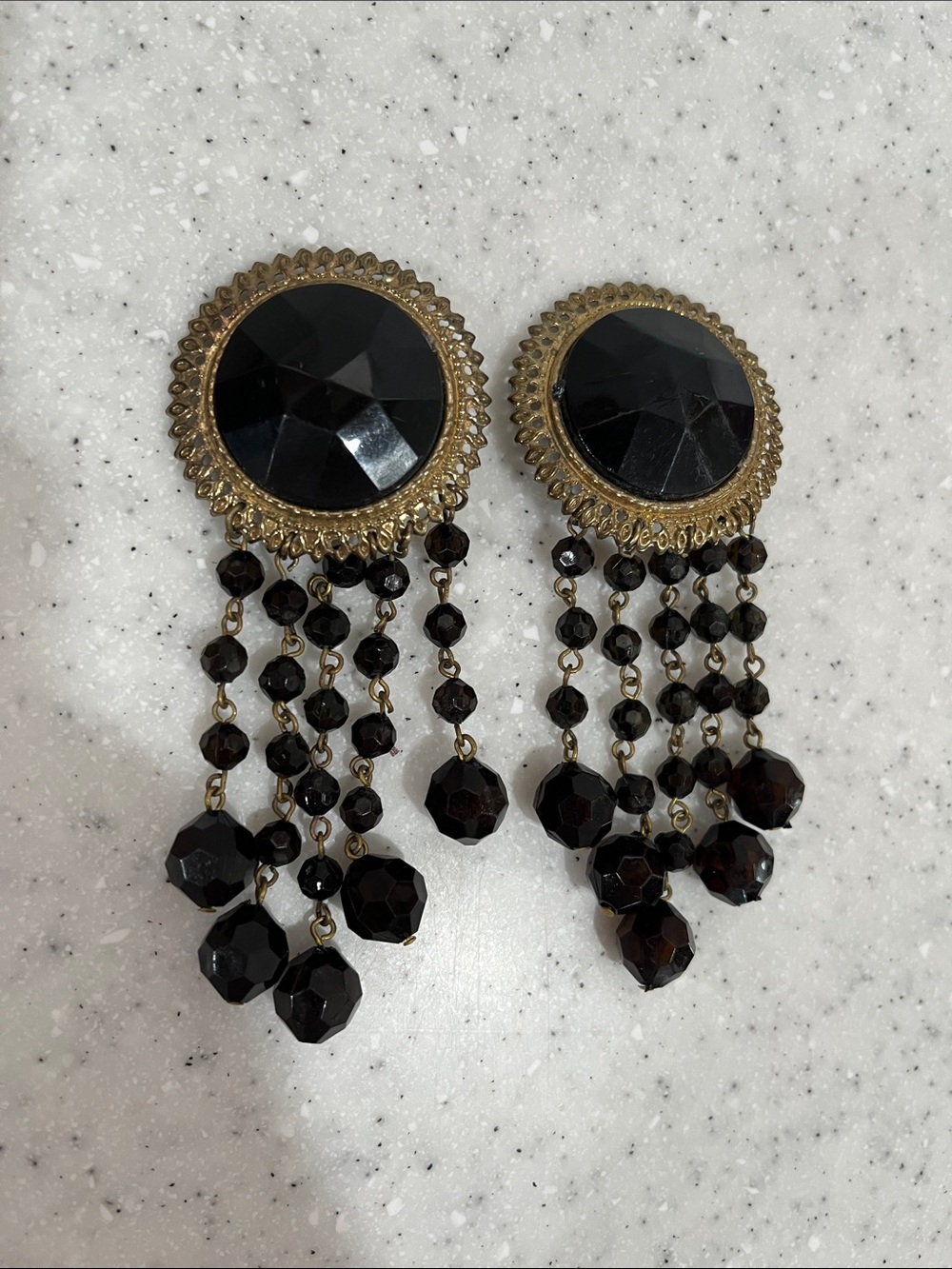 Vtg Chandelier Clip On Earrings Black Faceted & Gold Tone Statement Jewelry